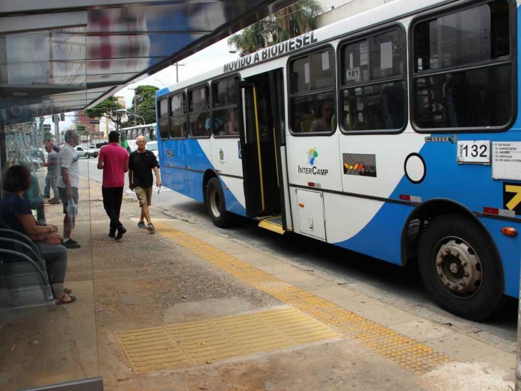 Linhas 128