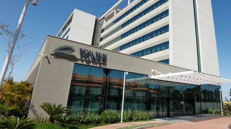 Royal Palm Plaza