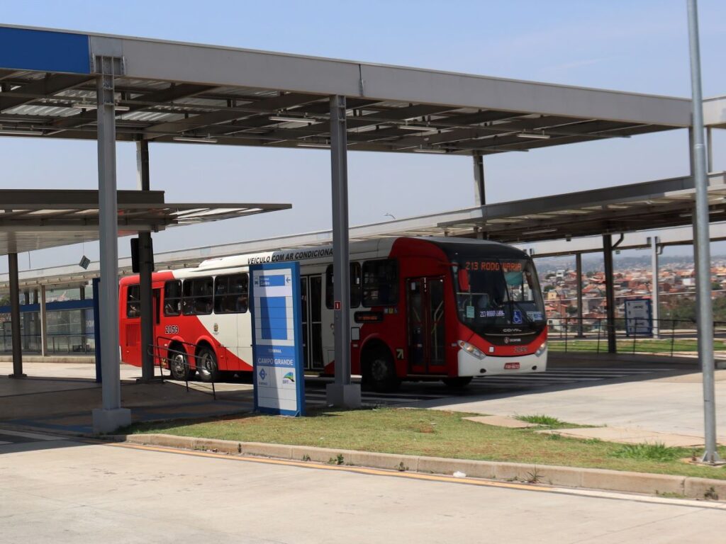 Linha 213